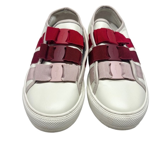 Ferragamo Vara Bow Low Top Sneakers Women’s - Picture 3 of 8